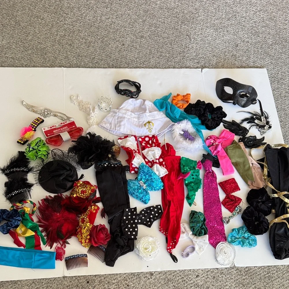 Colorful Costume Accessories Set dance theater dramatic play